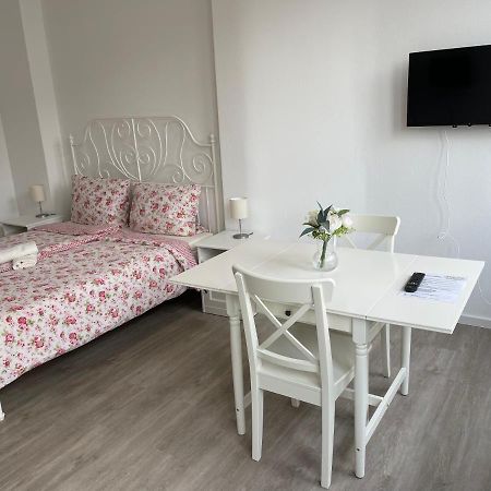 City Apartment Kuche,Bad, Parken Im Zentrum Ravensburgs A04 ภายนอก รูปภาพ