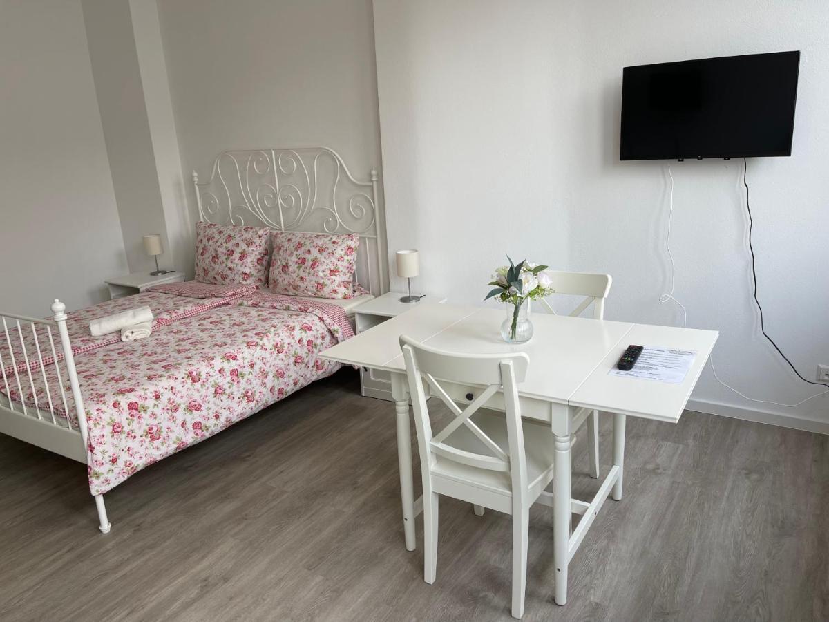 City Apartment Kuche,Bad, Parken Im Zentrum Ravensburgs A04 ภายนอก รูปภาพ